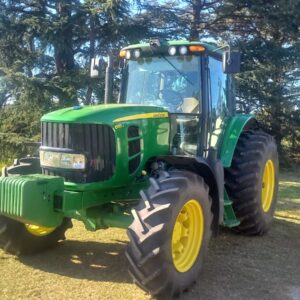 Tractor John Deere 6135J