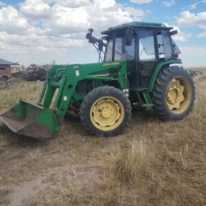 Tractor John Deere 5705